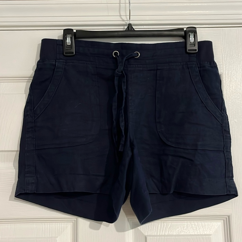 Athleta linen shorts